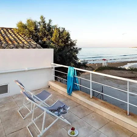 Casa Di Natale Sleeps 4 Air Con Wifi *