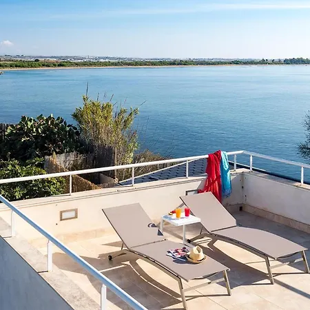 Casa Di Natale Sleeps 4 Air Con Wifi * Granelli
