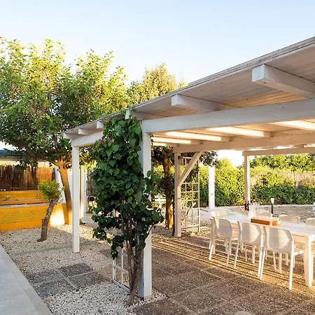 Casa Di Natale Sleeps 4 Air Con Wifi Villa Granelli